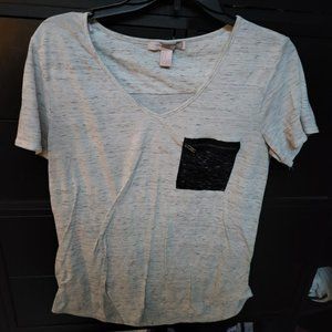 3/$25 Grey Forever 21 black pocket tee